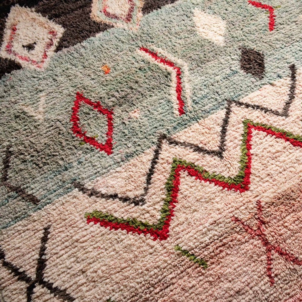 Aalaa - vintage boujad rug - Liza Pruitt